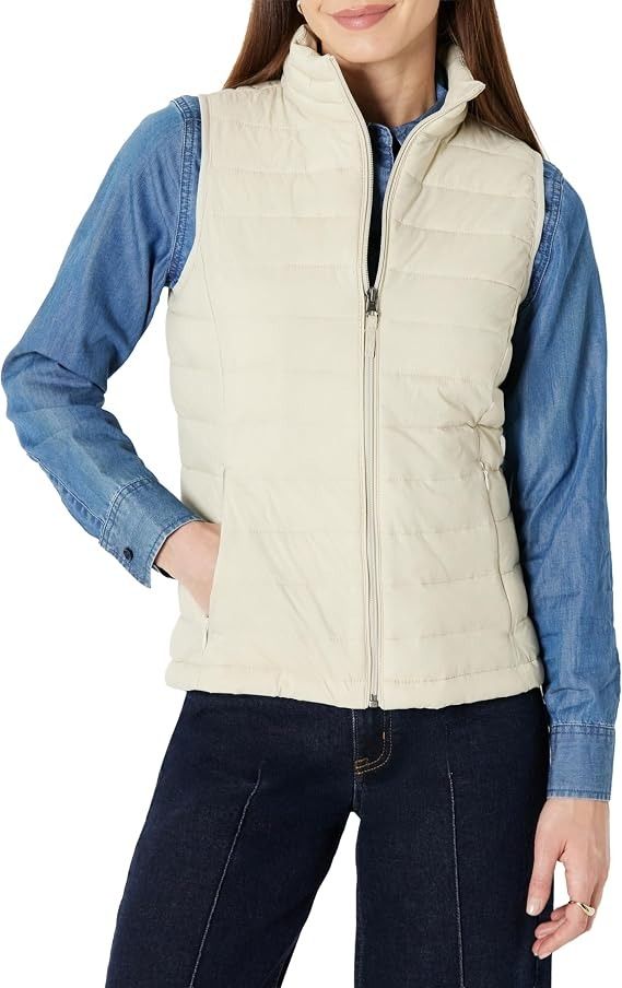 Cream Quilted Sleeveless Vest image 3